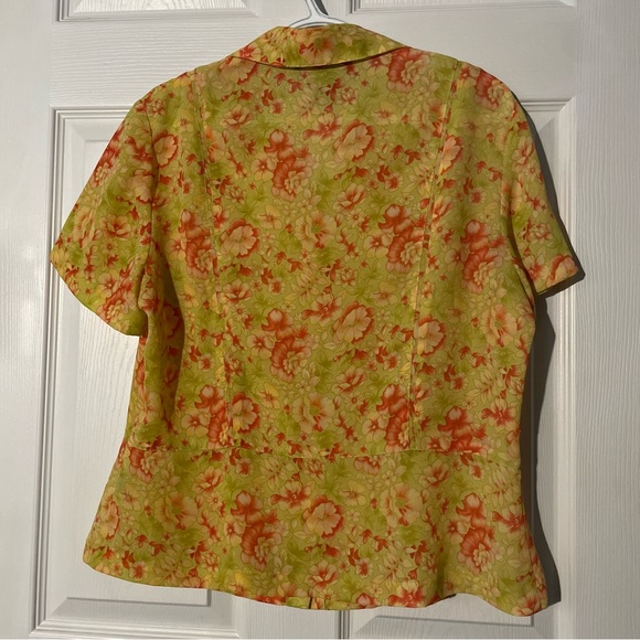 EUC Norton McNaughton floral button down - Picture 5 of 5
